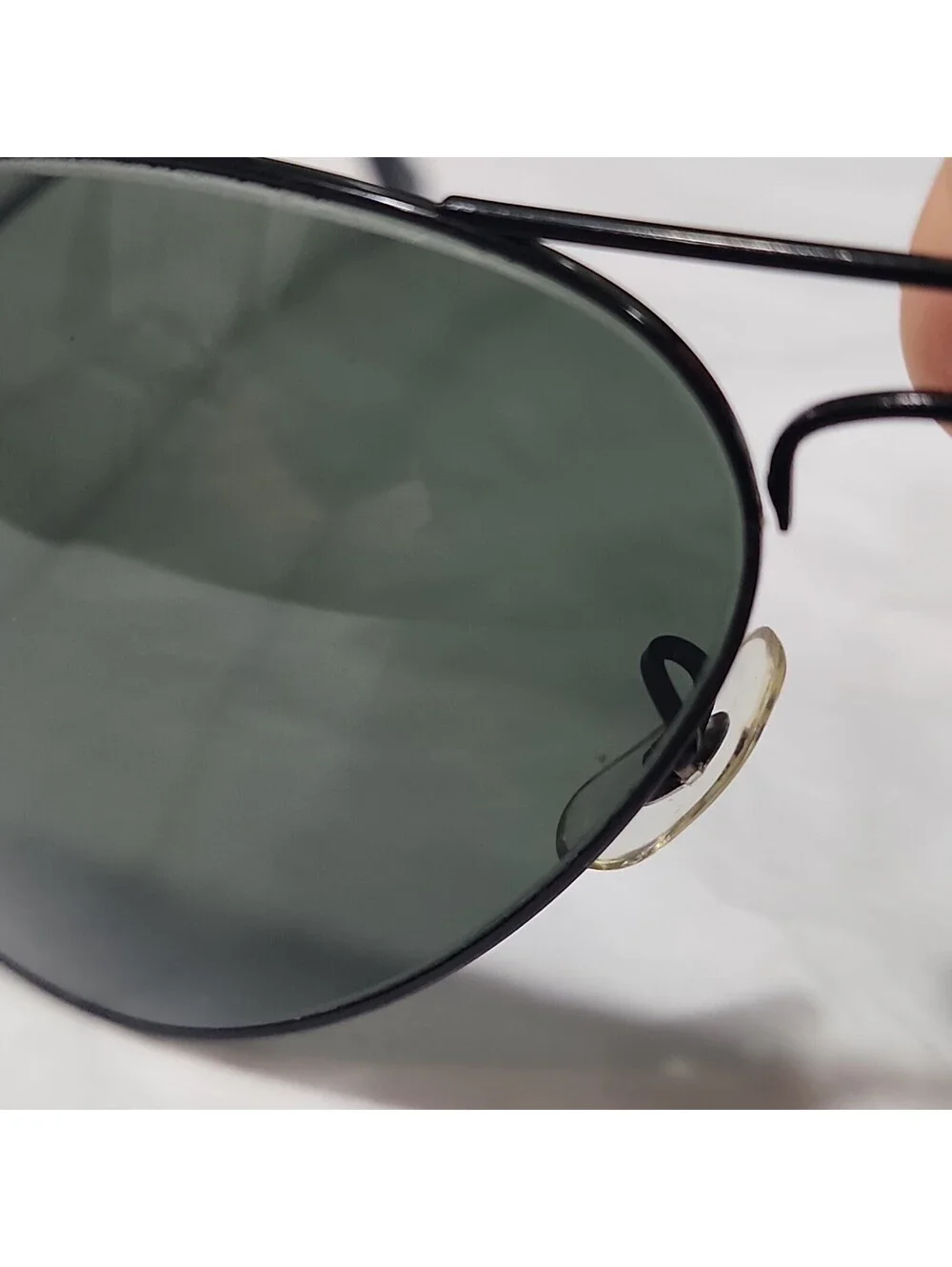 Ray Ban B&L VTG 70's Black Metal Gray Aviator Sunglasses 62-14 USA